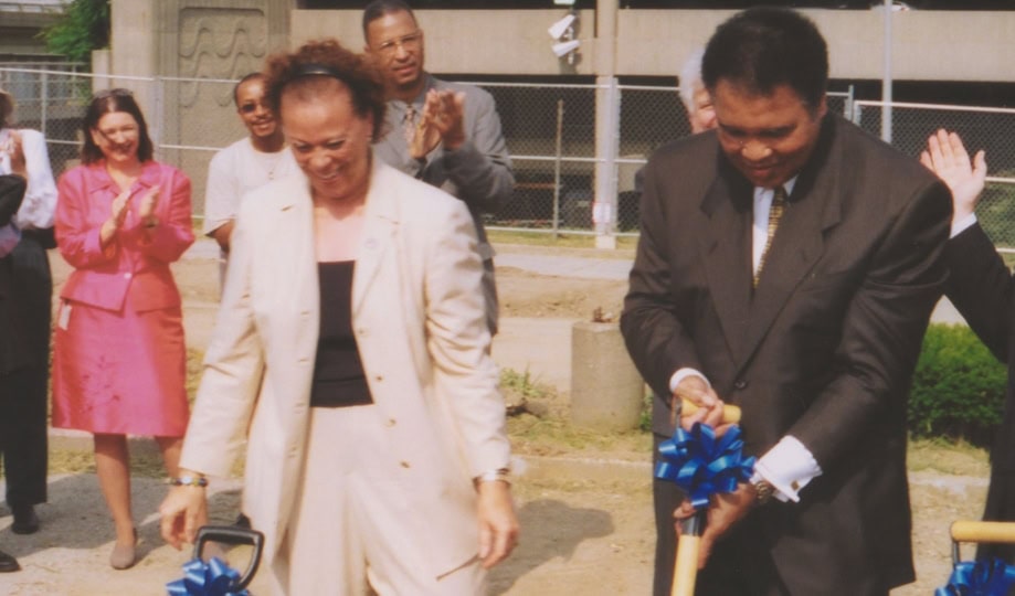 Photo of Muhammad and Lonnie Ali holding shovels at groundbreaking ceremony